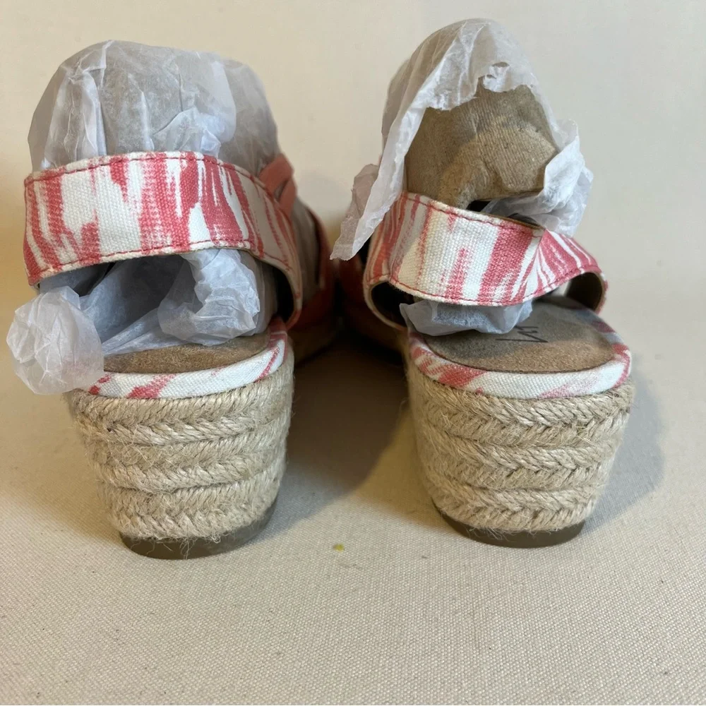 Lifestride Velocity Katrina 2 Pink Blush/Multi 9.5 Espadrille‎ Wedge Sandals